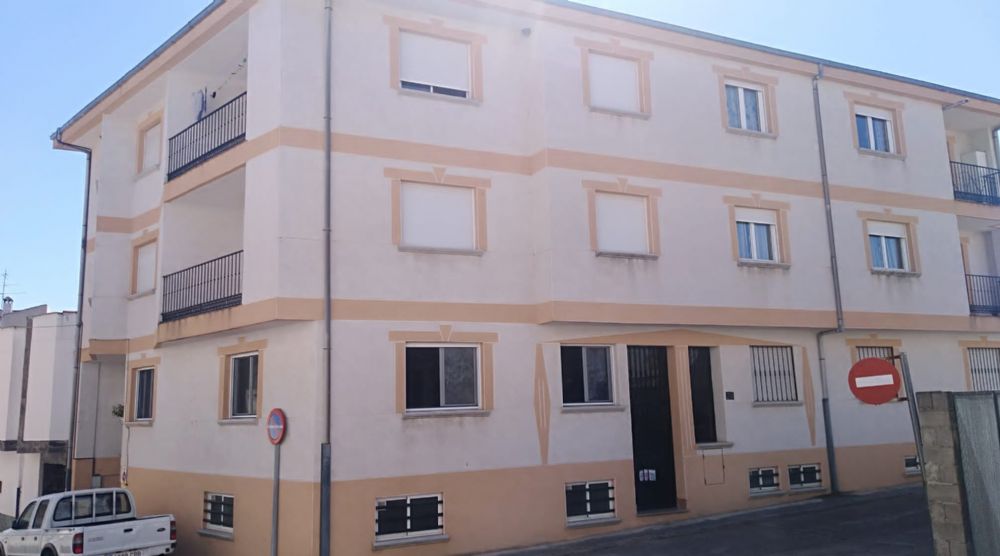 PISO BAJO EN CIUDAD RODRIGO EN C/ RAMN Y CAJAL
