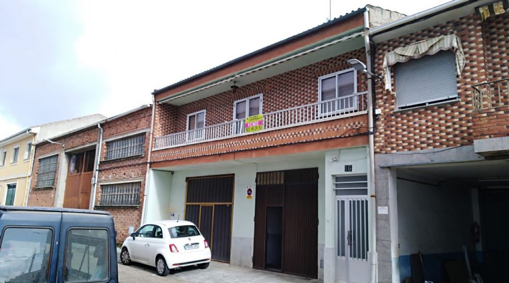 CASA EN C/ HNOS. PINZONES EN CIUDAD RODRIGO (SALAMANCA)