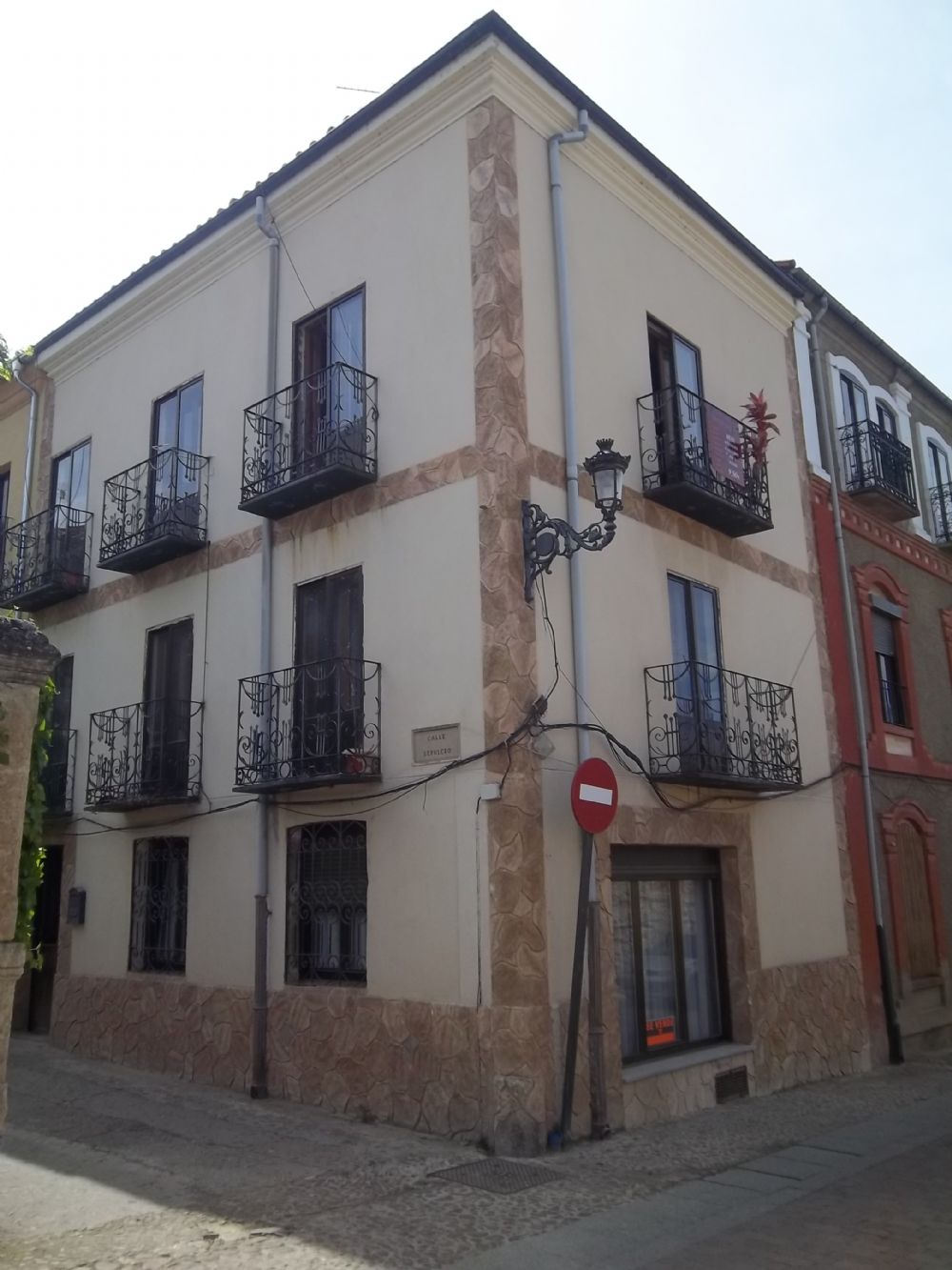 CASA INDIVIDUAL EN CIUDAD RODRIGO EN C/ SEPULCRO,27