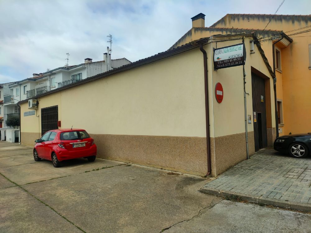 NAVE-OFICINA EN CIUDAD RODRIGO