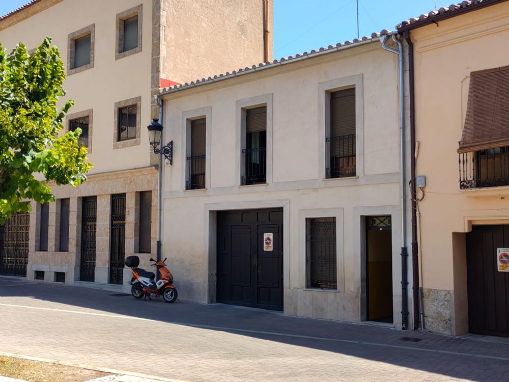 CASA EN PLENO CENTRO DE CIUDAD RODRIGO