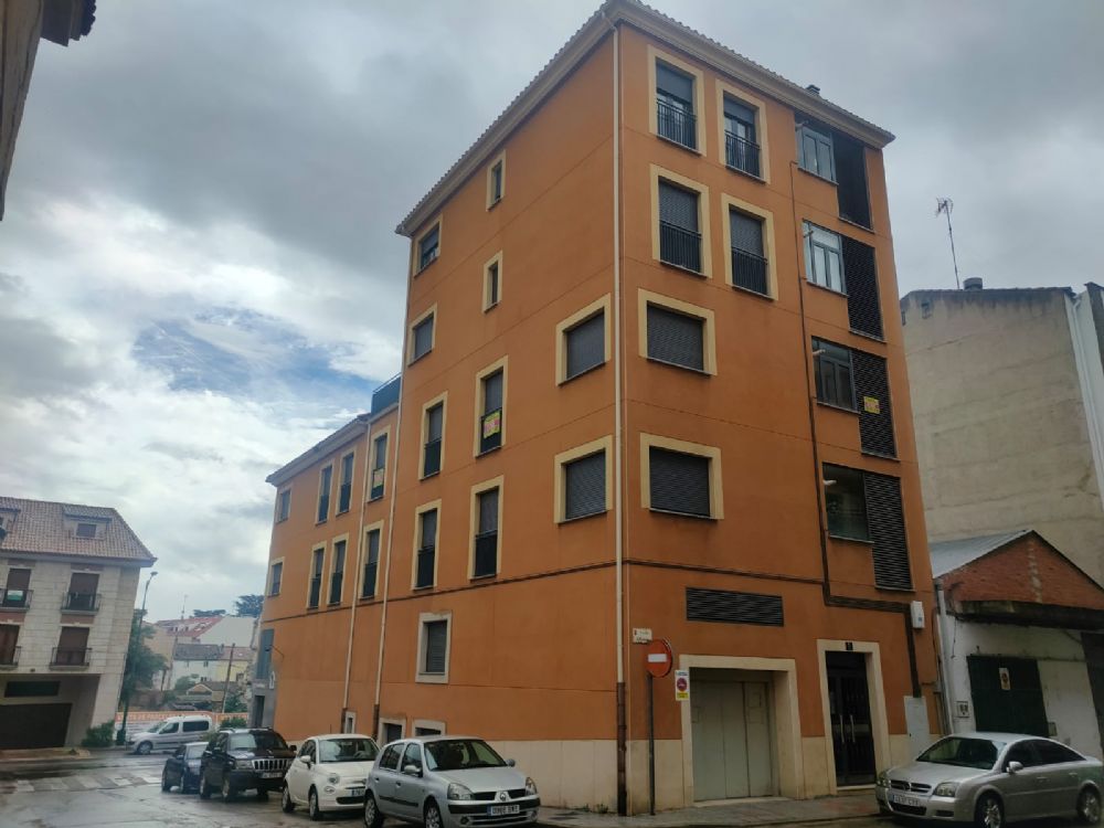 PISO CON ASCENSOR  EN CIUDAD RODRIGO C/ ALBENIZ, 8, 2