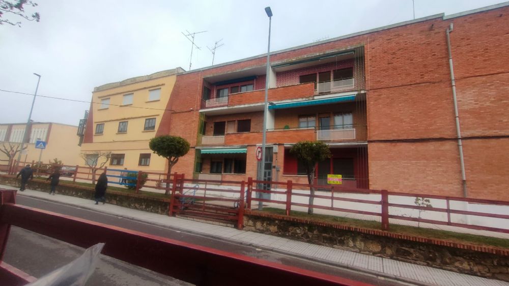 PISO BAJO EN CIUDAD RODRIGO EN AVENIDA DE AGUST�N DE FOX�