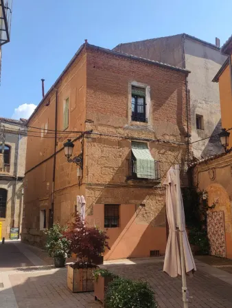 Edificio en Pleno Centro de Ciudad Rodrigo (Salamanca) - foto 2