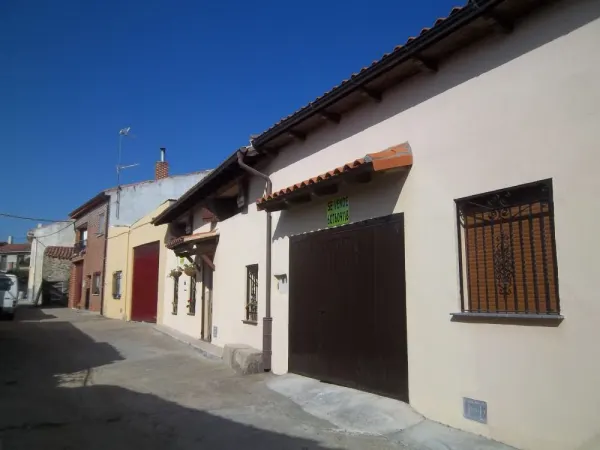 Casa Adosada con Local en Martiago C/ la Fuente 17-19 - foto 13