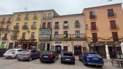 EDIFICIO EN PLENA PLAZA MAYOR DE CIUDAD RODRIGO - foto 5