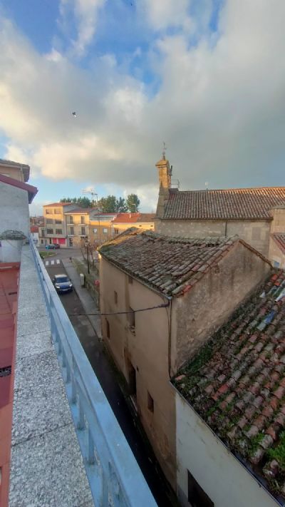 CASA EN C/ VOLADERO EN CIUDAD RODRIGO (SALAMANCA) - foto 8