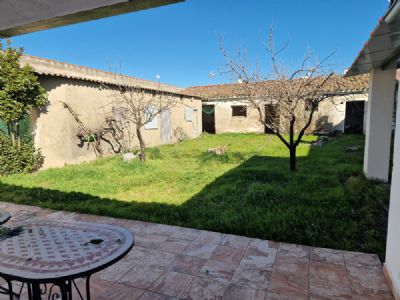 CASA EN IVANREY, REFORMADA CON GRAN PATIO Y CONSTRUCCIONES - foto 4