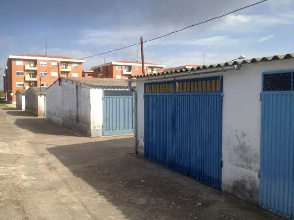 Piso en Planta Tercera en Santa Marina - foto 2