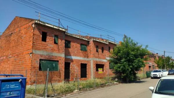 Chalets en Fuentes de Oñoro de Nueva Construcción - foto 11
